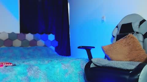 Sebastian online show from 12-19-24, 08:34