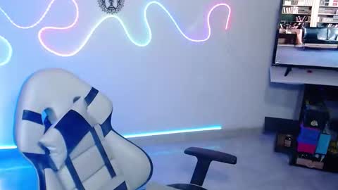 Sebastian online show from 09-11-25, 08:25