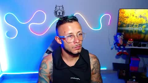 Sebastian online show from 10-05-25, 08:34