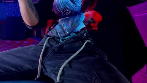 Sebastian online show from 03-03-25, 07:06