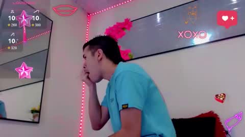 Sebastian online show from 12-18-25, 12:00