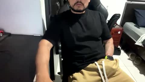 sebaz044 online show from 01-19-26, 01:53