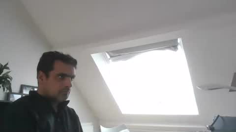 sebix9206 online show from 10-20-25, 10:05