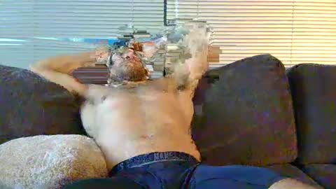 Snapshot of sebroyce chatting on 06-25-26, 01:27 Sebastian Royce online show from 06-25-26, 01:27