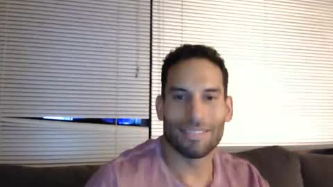 Snapshot of sebroyce chatting on 06-25-26, 05:12 Sebastian Royce online show from 06-25-26, 05:12