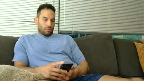 Snapshot of sebroyce chatting on 07-07-26, 05:06 Sebastian Royce online show from 07-07-26, 05:06