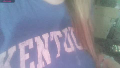 Snapshot of secret18slaveanon chatting on 12-06-24, 05:44 Sunny online show from 12-06-24, 05:44