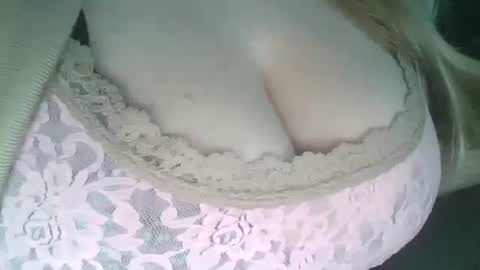 Snapshot of secret18slaveanon chatting on 09-13-25, 10:53 Sunny online show from 09-13-25, 10:53