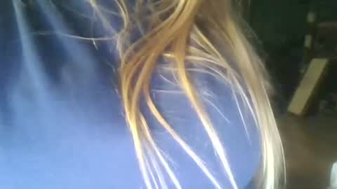 Snapshot of secret18slaveanon chatting on 09-16-25, 11:33 Sunny online show from 09-16-25, 11:33