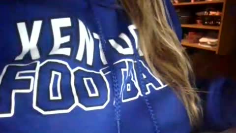 Snapshot of secret18slaveanon chatting on 10-20-25, 02:56 Sunny online show from 10-20-25, 02:56