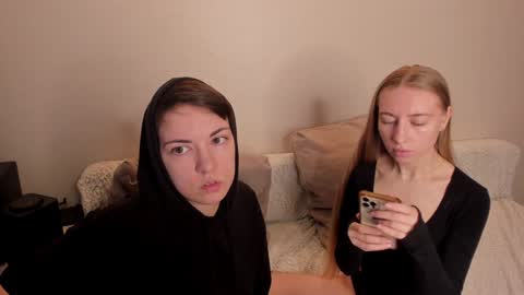 Snapshot of secret_dreams_ chatting on 12-04-24, 08:45 Amanda and  pair in a real life we love each other but can play with you online show from 12-04-24, 08:45