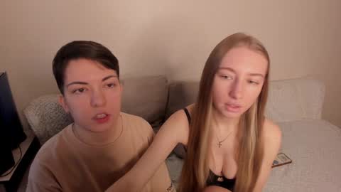 Snapshot of secret_dreams_ chatting on 12-17-24, 09:17 Amanda and  pair in a real life we love each other but can play with you online show from 12-17-24, 09:17