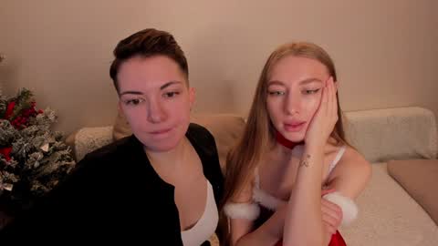 Snapshot of secret_dreams_ chatting on 01-01-25, 11:05 Amanda and  pair in a real life we love each other but can play with you online show from 01-01-25, 11:05