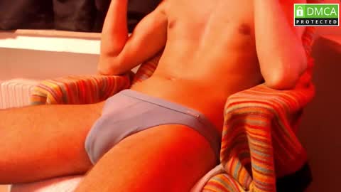 Snapshot of secret_phil chatting on 10-05-25, 05:22 maybe Phil online show from 10-05-25, 05:22