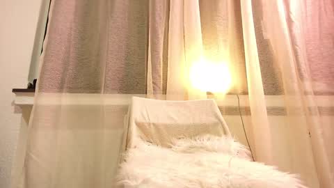 Anni online show from 02-02-25, 05:59