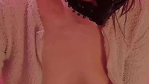 Anni online show from 03-05-25, 08:43