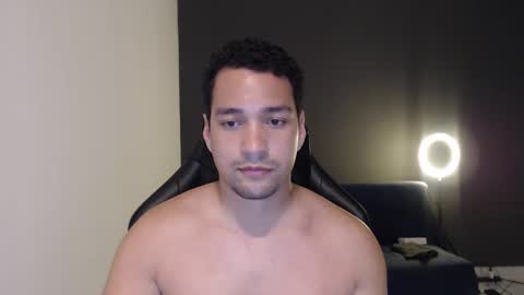 Snapshot of secretboy5000 chatting on 01-23-25, 05:13 Jex online show from 01-23-25, 05:13