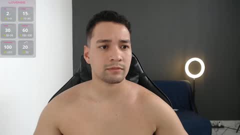 Snapshot of secretboy5000 chatting on 02-08-25, 03:42 Jex online show from 02-08-25, 03:42