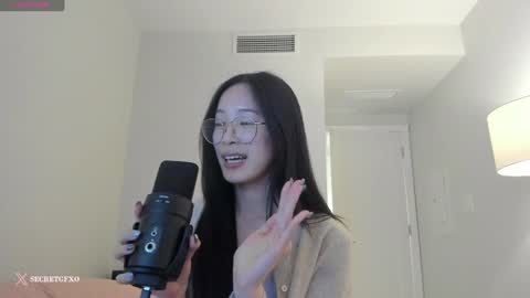 Angela online show from 02-05-25, 08:21