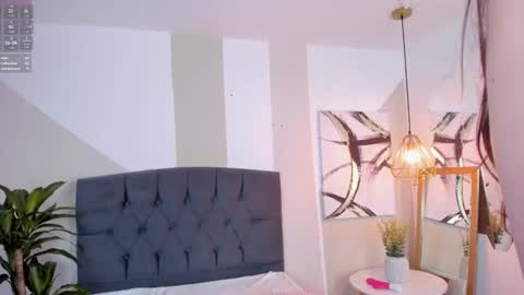 Snapshot of secretprivatebunny chatting on 01-26-25, 10:35 Maria online show from 01-26-25, 10:35