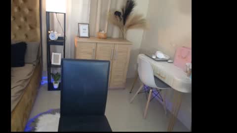 secrets_bae online show from 12-10-24, 03:22