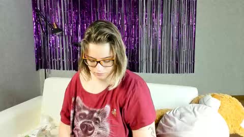 seductive_she_wolf online show from 02-27-25, 07:55