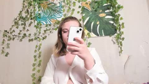 seductive_she_wolf online show from 09-26-25, 07:29