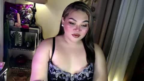 Its me Jazzi online show from 04-12-26, 06:24