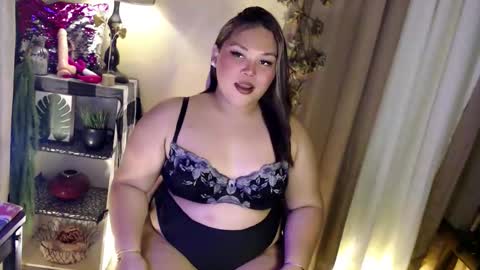 Snapshot of seductivecurvesxxx chatting on 04-19-26, 06:07 Its me Jazzi online show from 04-19-26, 06:07