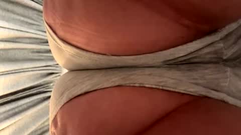 Snapshot of seductivekittydeluxe chatting on 11-05-25, 09:53 seductivekittydeluxe online show from 11-05-25, 09:53