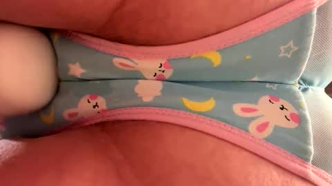 Snapshot of seductivekittydeluxe chatting on 11-06-25, 09:21 seductivekittydeluxe online show from 11-06-25, 09:21