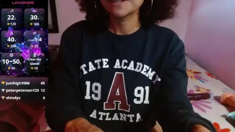 Snapshot of seductress_malia chatting on 07-12-26, 03:36 seductress_malia online show from 07-12-26, 03:36