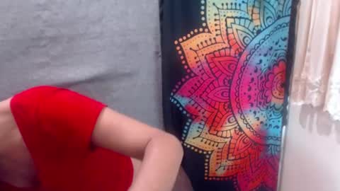 Julia Starlette online show from 12-15-25, 04:11