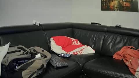 Sebastian online show from 12-22-24, 07:22