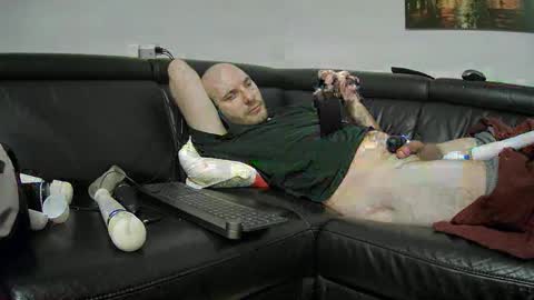 Sebastian online show from 01-08-25, 05:59