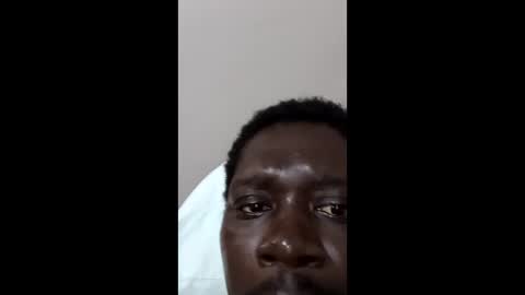 Snapshot of sefford716218 chatting on 03-09-25, 05:06 sefford716218 online show from 03-09-25, 05:06