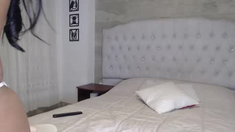 Snapshot of seleena__ chatting on 02-09-25, 04:04 seleena__ online show from 02-09-25, 04:04