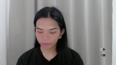 Selena online show from 01-10-25, 01:10