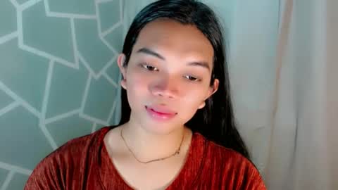 Selena online show from 04-07-26, 12:16