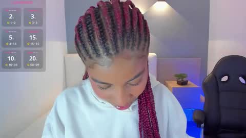 Selena online show from 12-17-25, 10:43