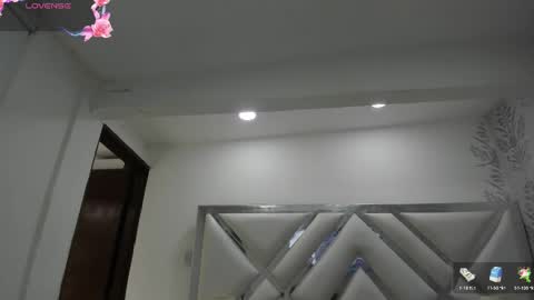 Selena reyess online show from 01-15-26, 12:54