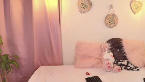 SelenaRossi online show from 01-19-25, 04:25