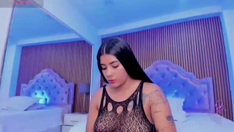 selenastonne online show from 11-28-25, 08:44