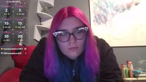 Selene online show from 10-25-25, 10:59