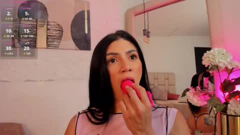 Selene online show from 09-30-25, 11:37