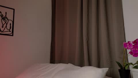 Selene Nova online show from 02-26-26, 06:07