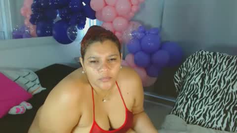 Snapshot of selenna1 chatting on 03-04-25, 02:10 Selenna1 online show from 03-04-25, 02:10