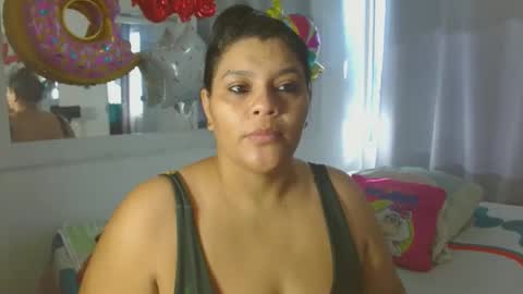 Snapshot of selenna1 chatting on 09-10-25, 01:00 Selenna1 online show from 09-10-25, 01:00