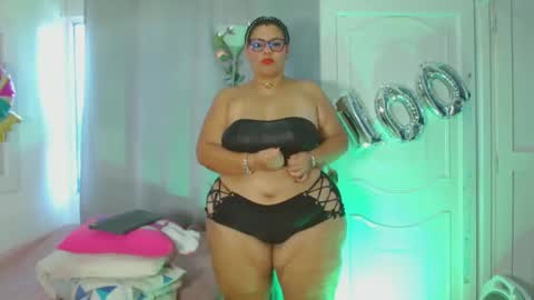 Snapshot of selenna1 chatting on 09-13-25, 03:12 Selenna1 online show from 09-13-25, 03:12