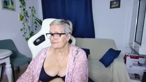 Selenna online show from 12-13-25, 07:53